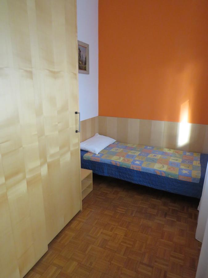 Garni Domus Mea Hotell Merano Exteriör bild