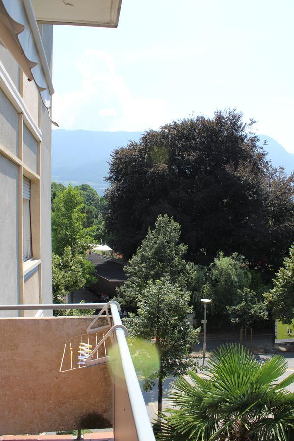 Garni Domus Mea Hotell Merano Exteriör bild