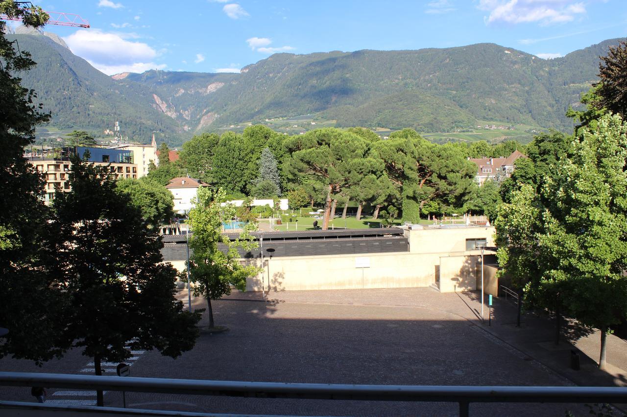 Garni Domus Mea Hotell Merano Exteriör bild